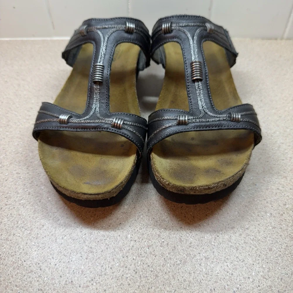 Naot‎ Caitlin Women's Leather T-Strap Sandals Size 29 (US 8) Made In Israel EUC